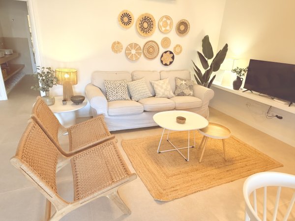 Villa con piscina para alquilar en Cala Blanca, Menorca