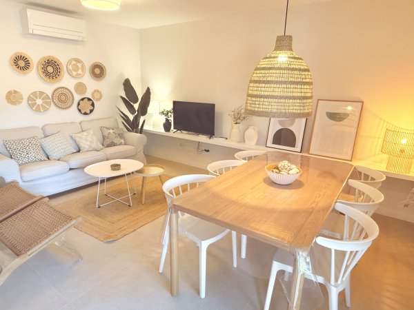 Villa con piscina privada y barbacoa en Cala Blanca, Menorca